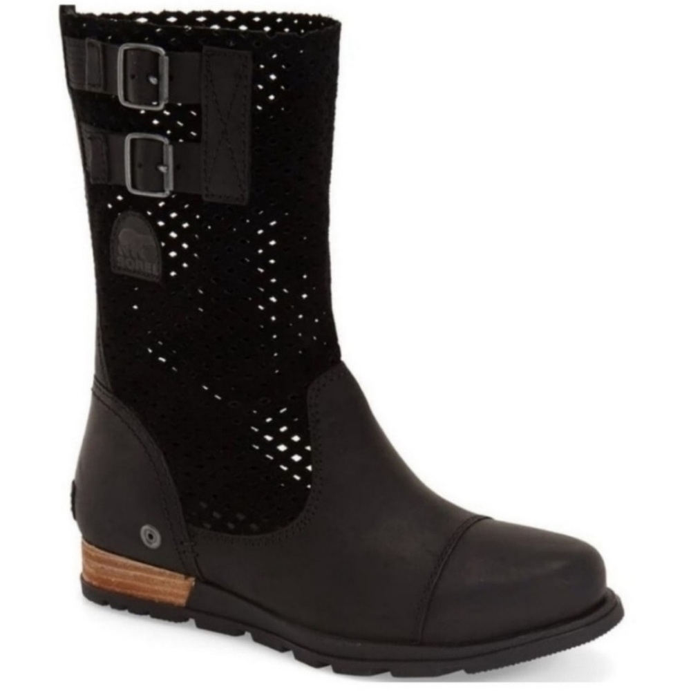 Sorel Leather Suede Black Perforated Buckle Pull On Boots